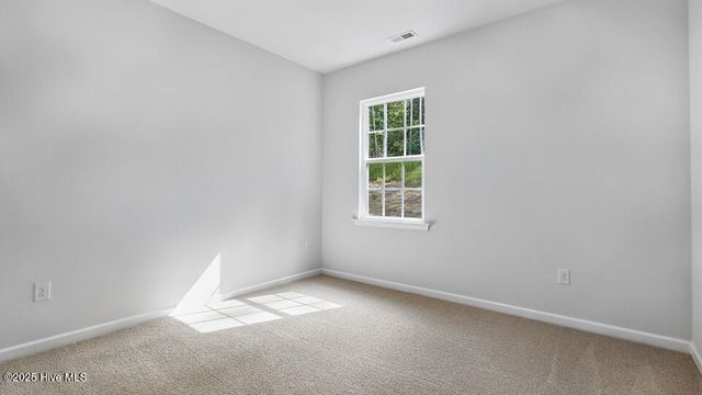 230 Lake Tyler Drive, New Bern, NC 28560