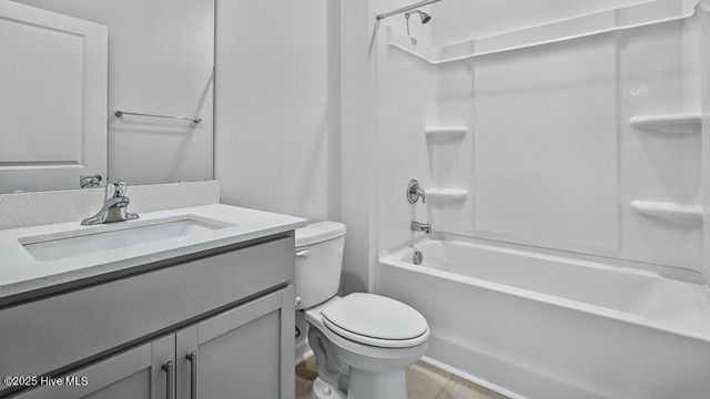 230 Lake Tyler Drive, New Bern, NC 28560