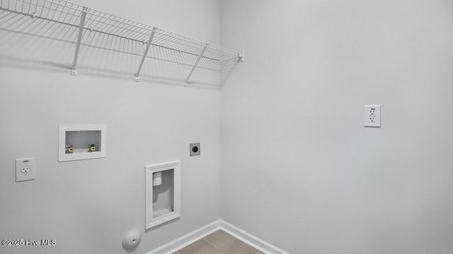 230 Lake Tyler Drive, New Bern, NC 28560