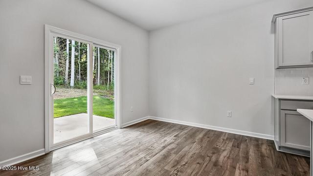 230 Lake Tyler Drive, New Bern, NC 28560