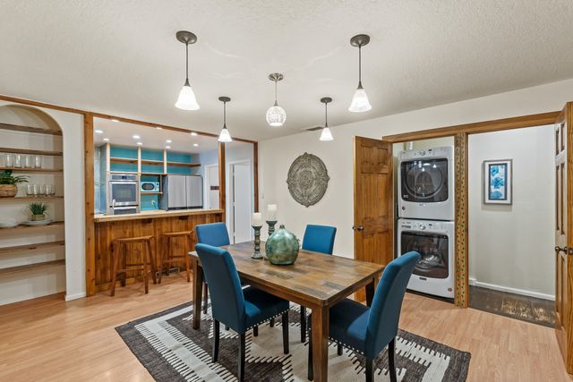 5 Walnut Loop, Espanola, NM 87532