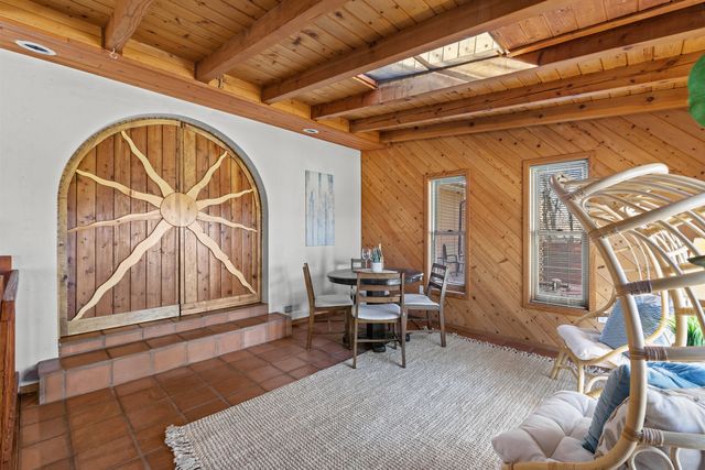 5 Walnut Loop, Espanola, NM 87532