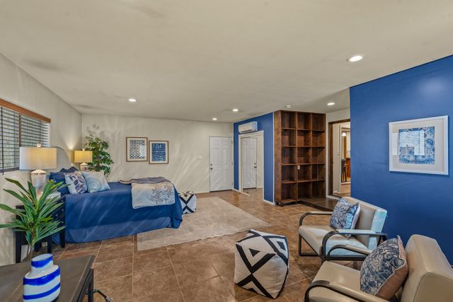 5 Walnut Loop, Espanola, NM 87532