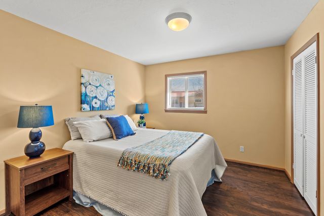 5 Walnut Loop, Espanola, NM 87532