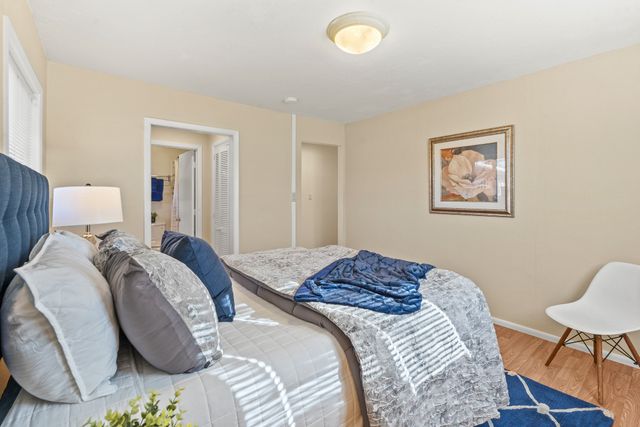 5 Walnut Loop, Espanola, NM 87532