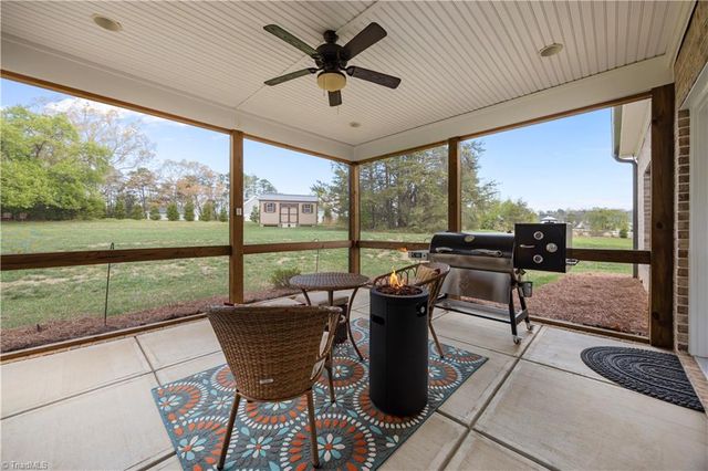 8463 Meadow Vista Drive, Lewisville, NC 27023