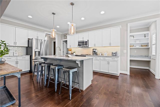 8463 Meadow Vista Drive, Lewisville, NC 27023