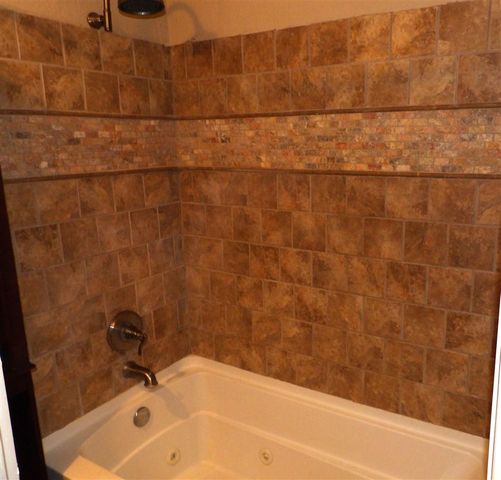 1712 NW Euclid Ave, Lawton, OK 73507