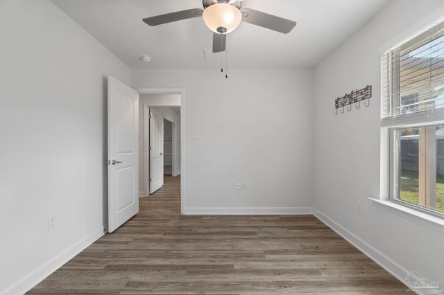 609 E Fisher St, Pensacola, FL 32503