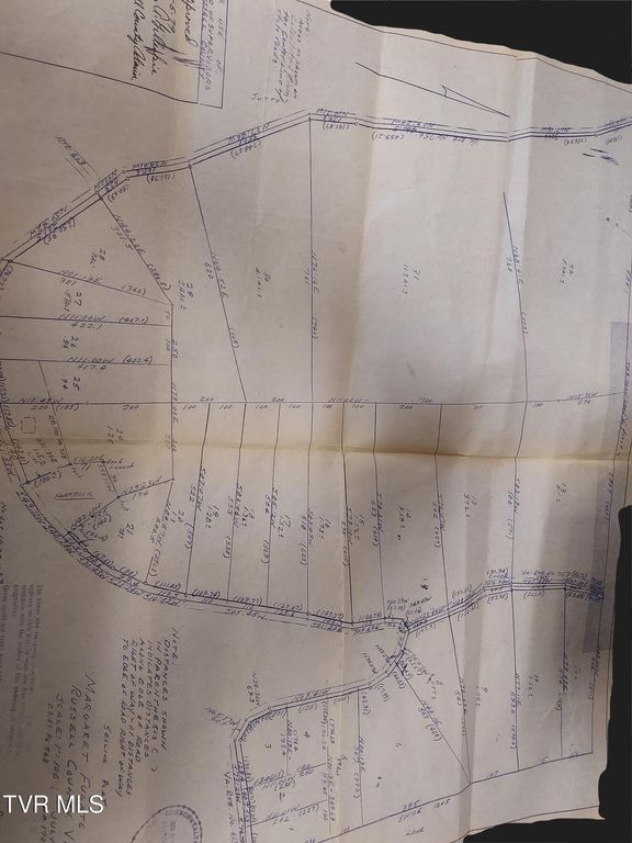 000 Moccasin Valley Road, Lebanon, VA 24266