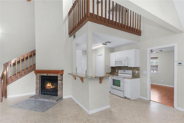 605 YOUNGSTOWN PARKWAY 30, Altamonte Springs, FL 32714