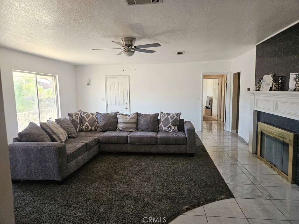 22200 Alviso, Perris, CA 92570 — photo 4