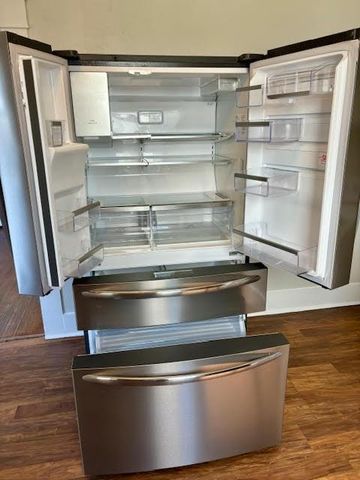 211 E Phillips Street, Conroe, TX 77301