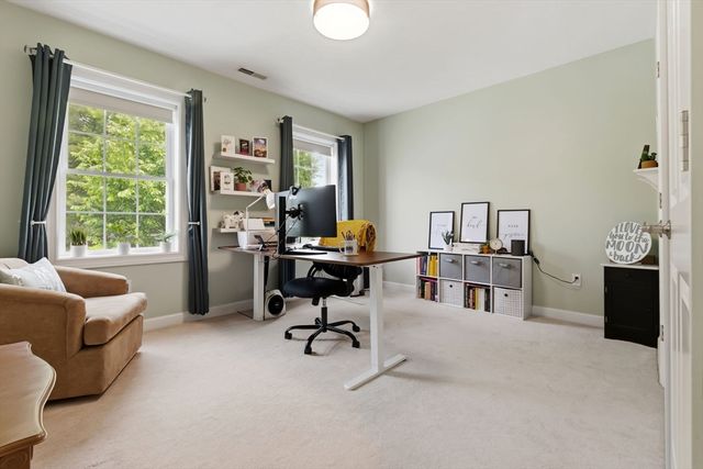 23 Oak Ledge Cir, Rowley, MA 01969