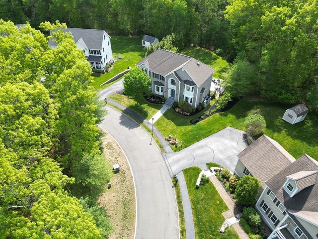 23 Oak Ledge Cir, Rowley, MA 01969