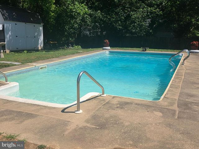 70 EDGEWOOD RD, Dover, DE 19901