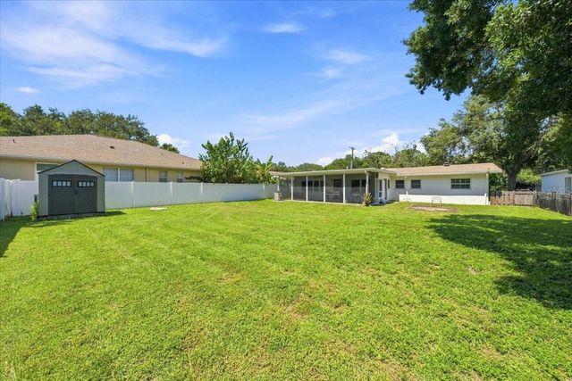 3004 W MARLIN AVENUE, Tampa, FL 33611