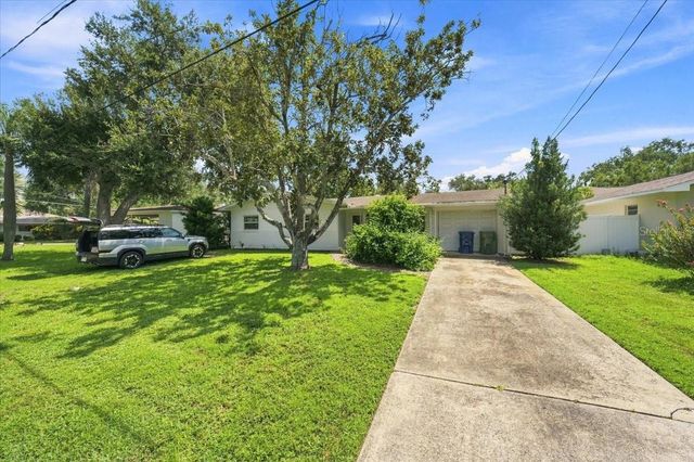 3004 W MARLIN AVENUE, Tampa, FL 33611