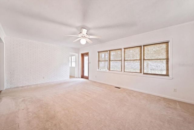 3004 W MARLIN AVENUE, Tampa, FL 33611