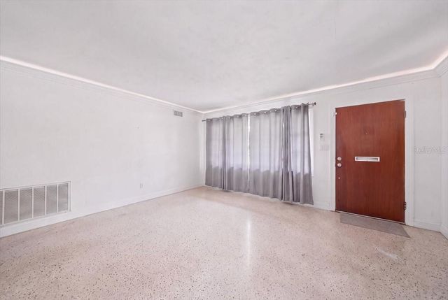3004 W MARLIN AVENUE, Tampa, FL 33611