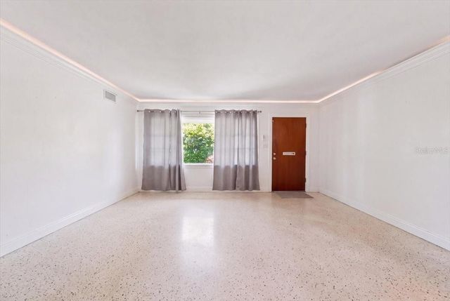 3004 W MARLIN AVENUE, Tampa, FL 33611