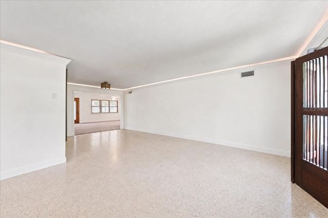3004 W MARLIN AVENUE, Tampa, FL 33611