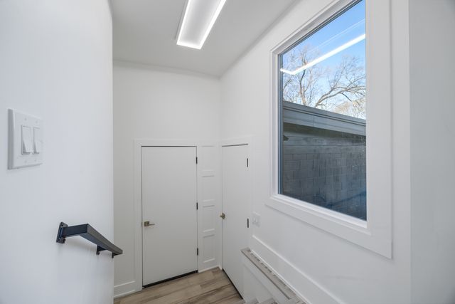 1809 Jefferson Avenue, Glenview, IL 60025