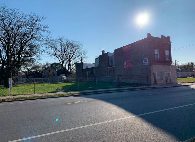 6843 S Racine Avenue, Chicago, IL 60636