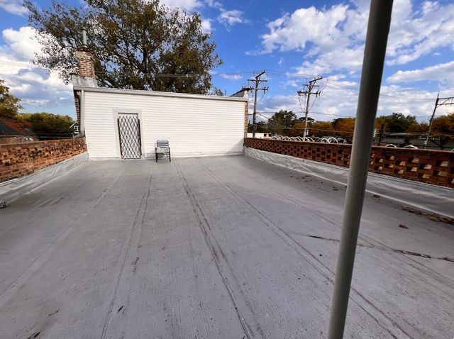 6843 S Racine Avenue, Chicago, IL 60636