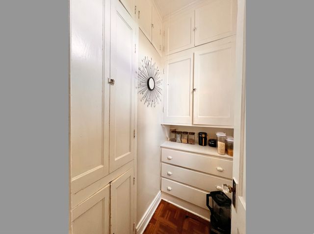 6843 S Racine Avenue, Chicago, IL 60636