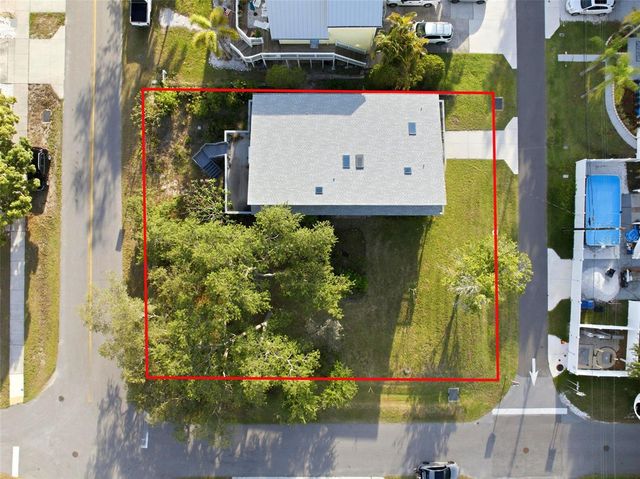 110 GEORGIA AVE. AVENUE, Crystal Beach, FL 34681