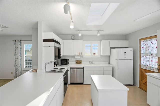 110 GEORGIA AVE. AVENUE, Crystal Beach, FL 34681