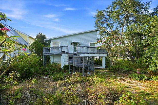 110 GEORGIA AVE. AVENUE, Crystal Beach, FL 34681