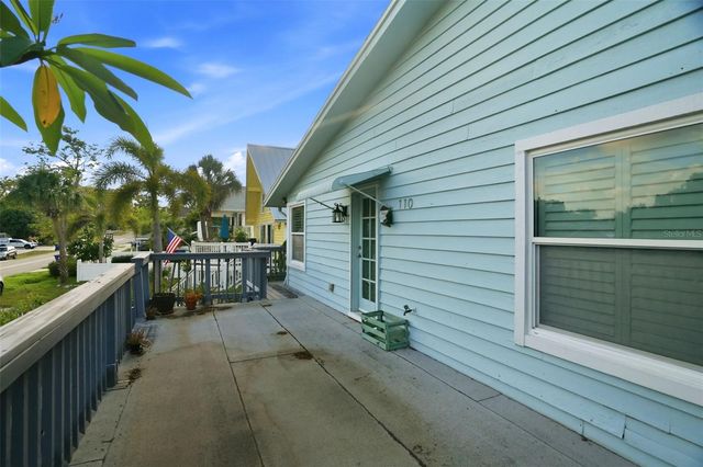 110 GEORGIA AVE. AVENUE, Crystal Beach, FL 34681