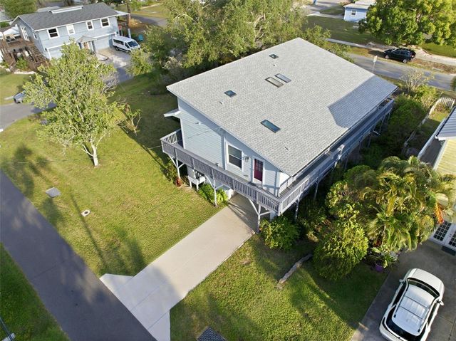 110 GEORGIA AVE. AVENUE, Crystal Beach, FL 34681