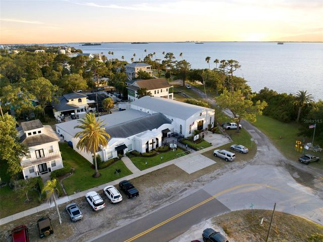 110 GEORGIA AVE. AVENUE, Crystal Beach, FL 34681