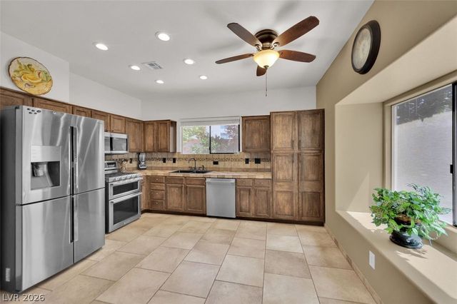 2461 Silver Blossom Lane, Henderson, NV 89052