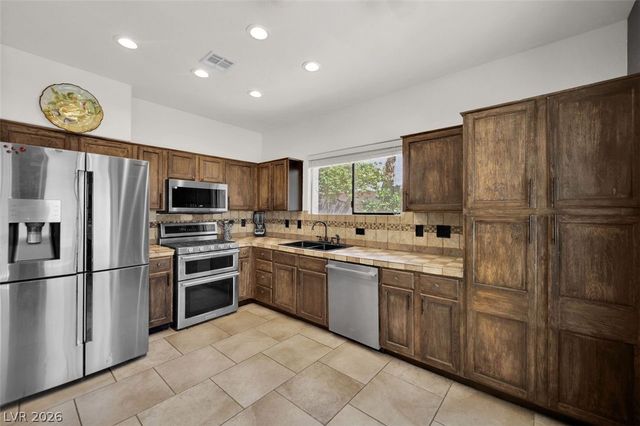 2461 Silver Blossom Lane, Henderson, NV 89052