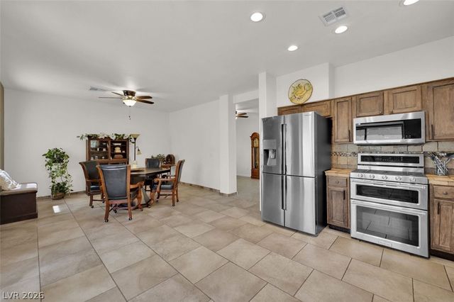 2461 Silver Blossom Lane, Henderson, NV 89052