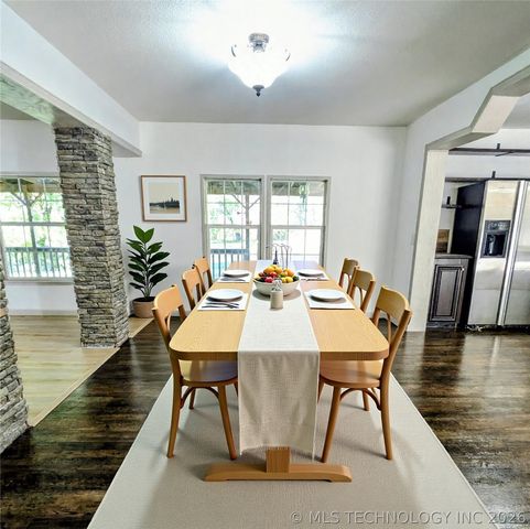 426098 Texanna Road, Checotah, OK 74426