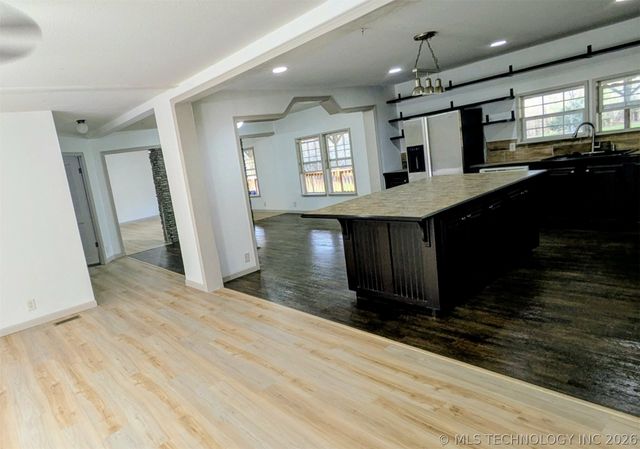 426098 Texanna Road, Checotah, OK 74426