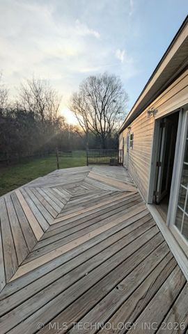 426098 Texanna Road, Checotah, OK 74426