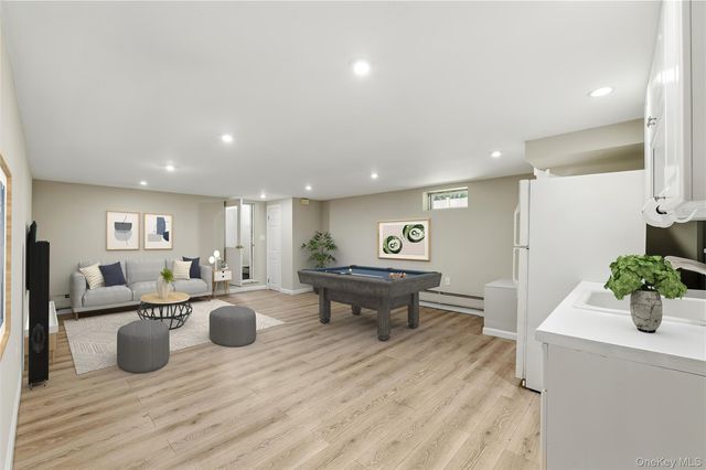 1 Tudor Place, Hartsdale, NY 10530