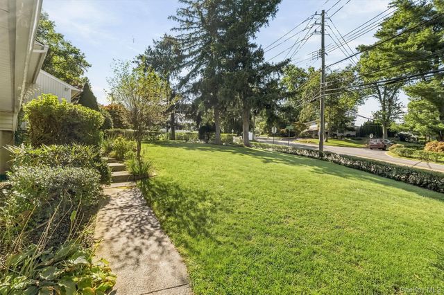 1 Tudor Place, Hartsdale, NY 10530