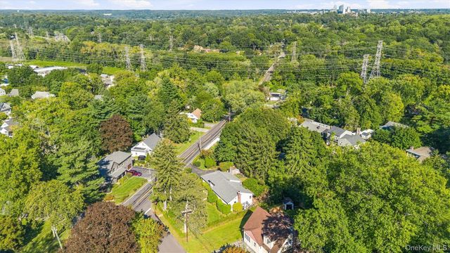 1 Tudor Place, Hartsdale, NY 10530