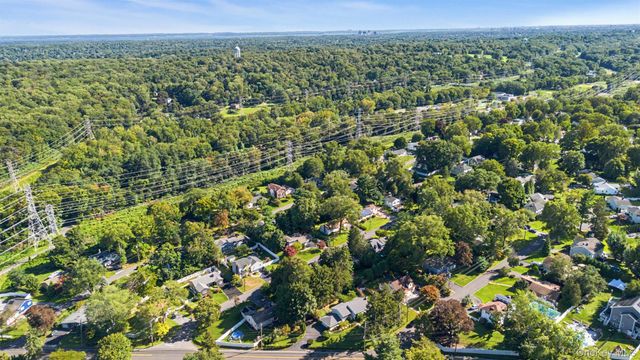 1 Tudor Place, Hartsdale, NY 10530