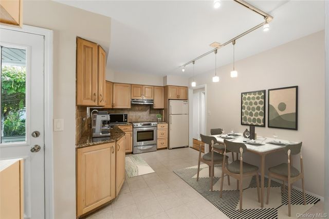 1 Tudor Place, Hartsdale, NY 10530