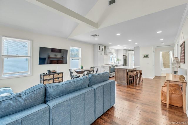 39 Ocean Avenue, Blue Point, NY 11715