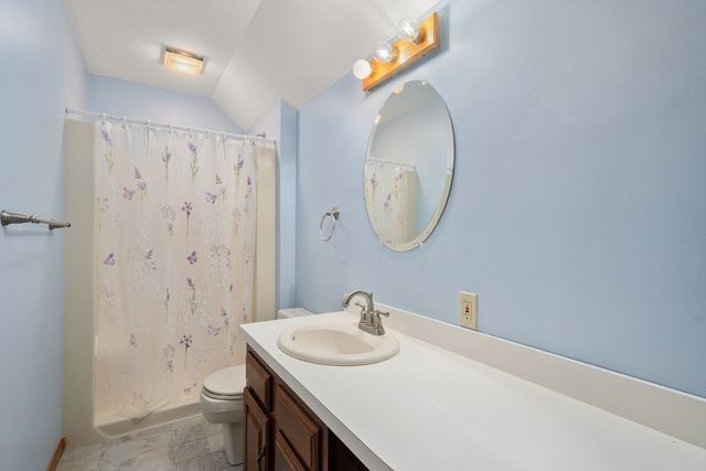310 River Street, Leicester, MA 01524