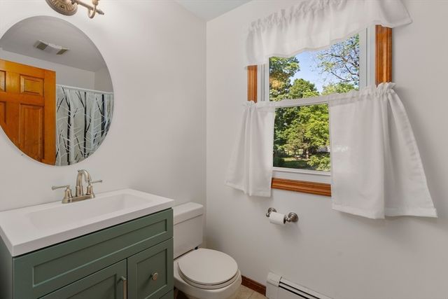 310 River Street, Leicester, MA 01524